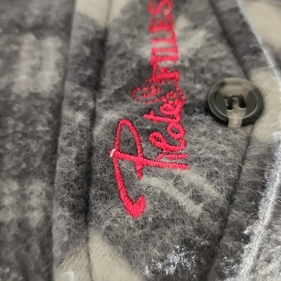 Pilote & Filles Gray & White Plaid Button-Up Shirt/ Fleese. XL - Picture 4 of 11
